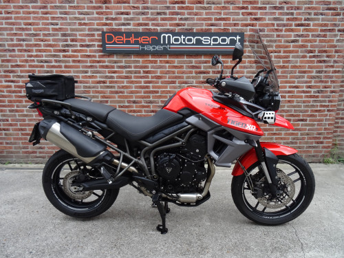 Triumph Tiger 800 XRT # 2016 # 28.600KM # Orange # Als Nieuw - Dekker Motor Parts