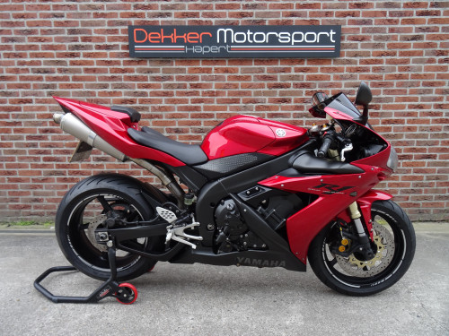 Yamaha YZF R1 # 2005 # 51.900KM # Lava Red # + Vele Optie's
