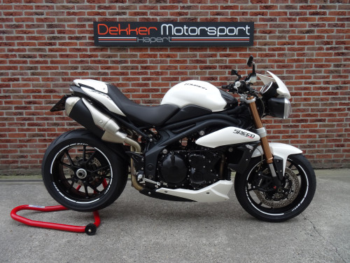 Triumph Speed Triple 1050 # 2012 # 27.800KM # Crystal White - Dekker Motor Parts