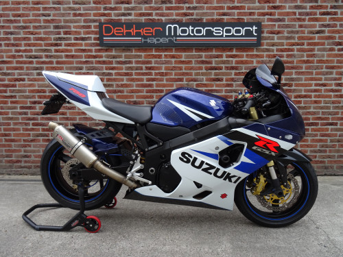 Suzuki GSXR750 K4 / GSXR 750 # 2004 # 57.400KM # Als Nieuw! - Dekker Motor Parts